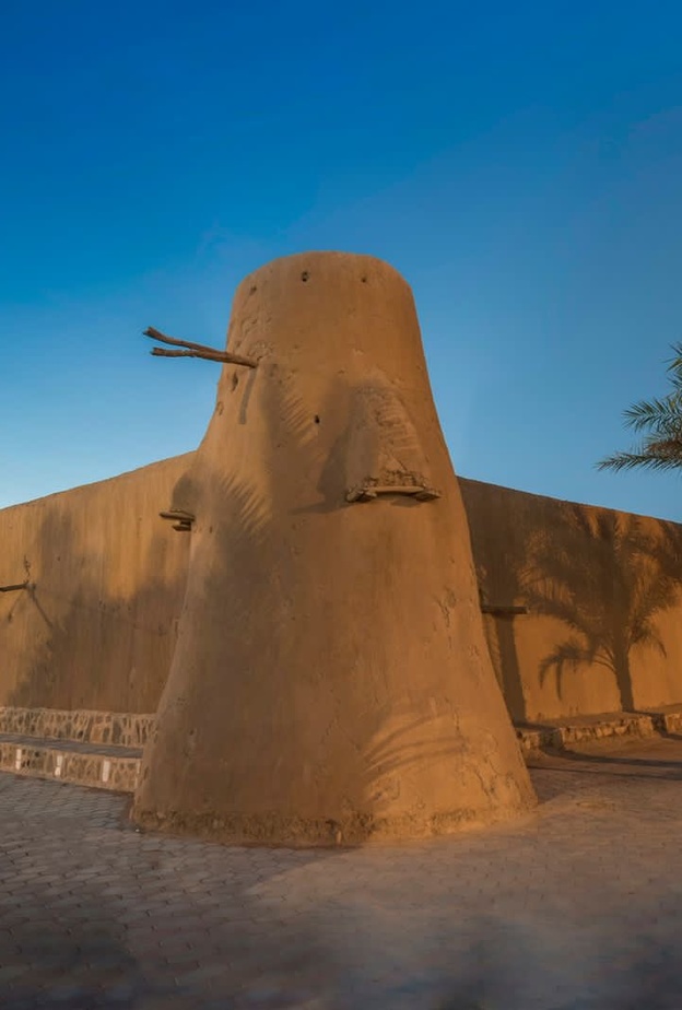 لتجربة لا تنسى في اليوم الوطني السعودي 92.. إليكم 5 وجهات تراثية ساحرة في قرية لينة التاريخية