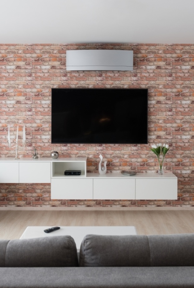 اجعلي تلفزيونك جزء من ديكور غرفك في المنزل