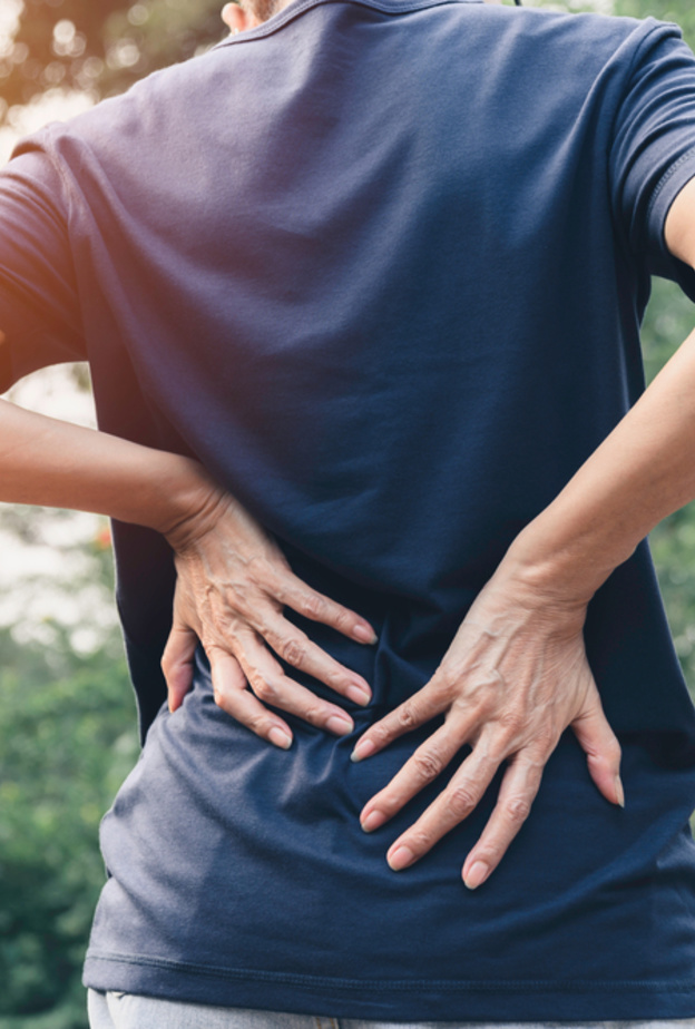 استشارة الطبيب المتخصص لتشخيص الإصابة قبل ممارسة التمارين