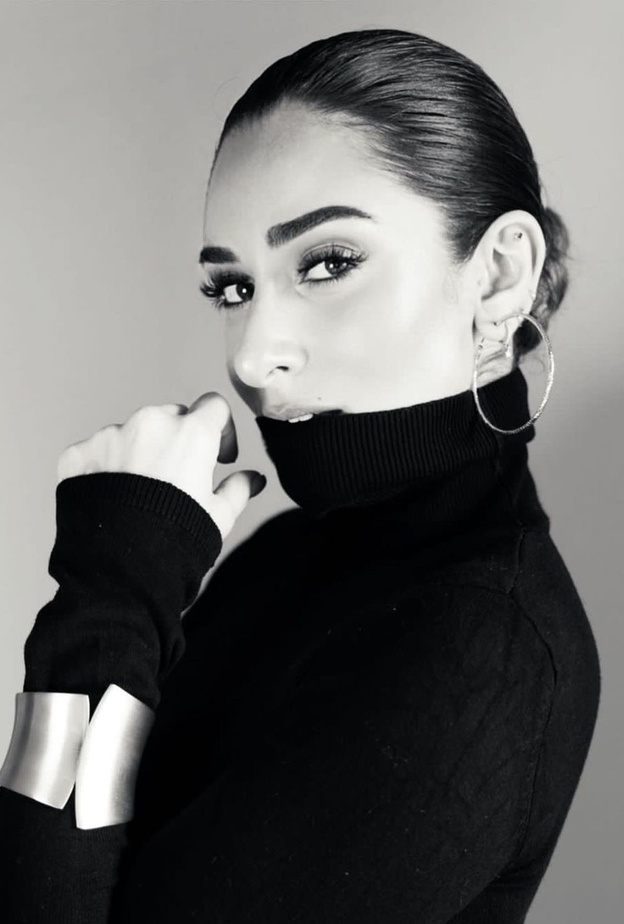 الفنانة أمينة خليلة انفصلت عن خطيبها رجل الأعمال عمر طه