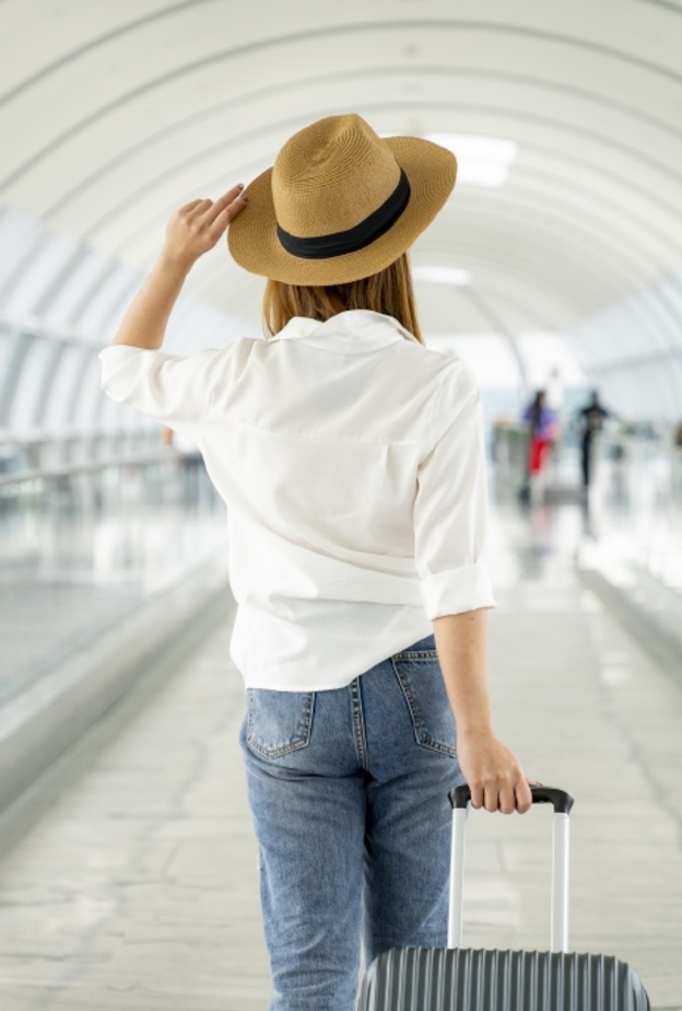 تجنب اختيار السفر إلى مطار خارج الوجهة السياحية التي تخطط للسفر إليها