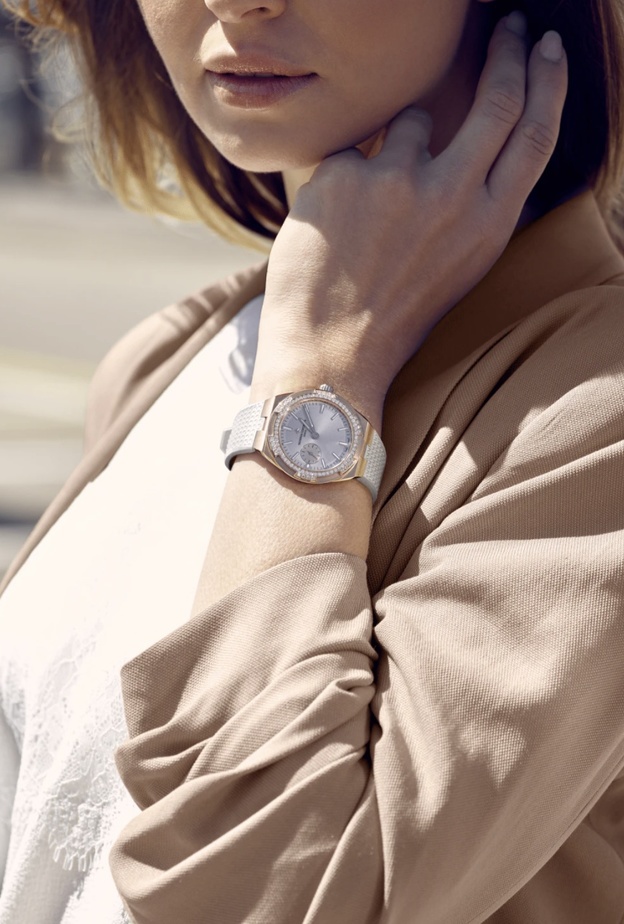 ساعة وردية مميزة من فاشرون كونستانتان