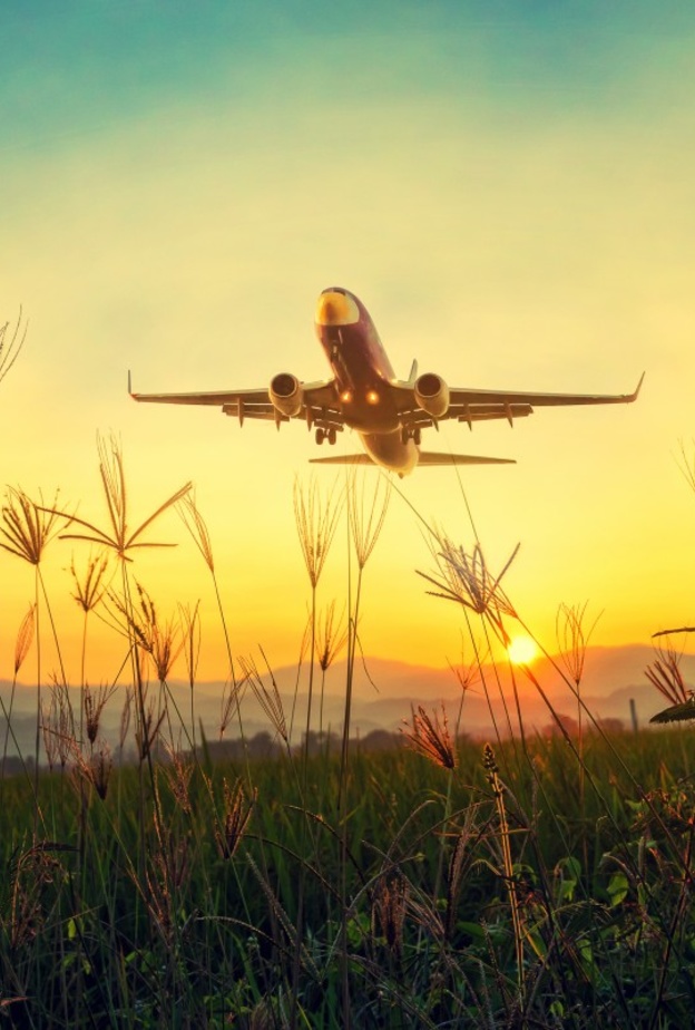 نصائح السفر في الطائرة وأفكار للاستمتاع بالوقت