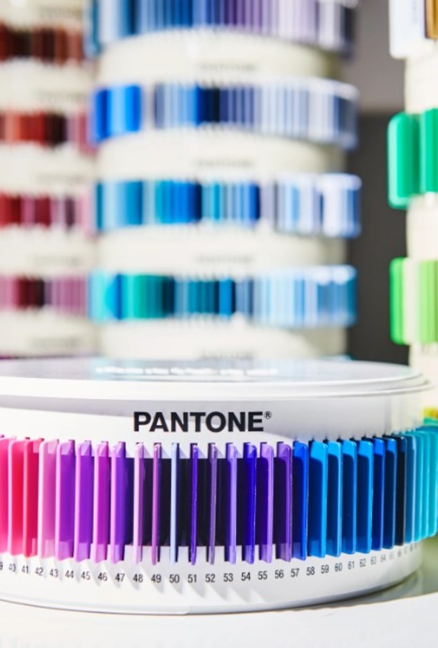 قولي لي ما هو برجك أقول لك أي لون تختارين