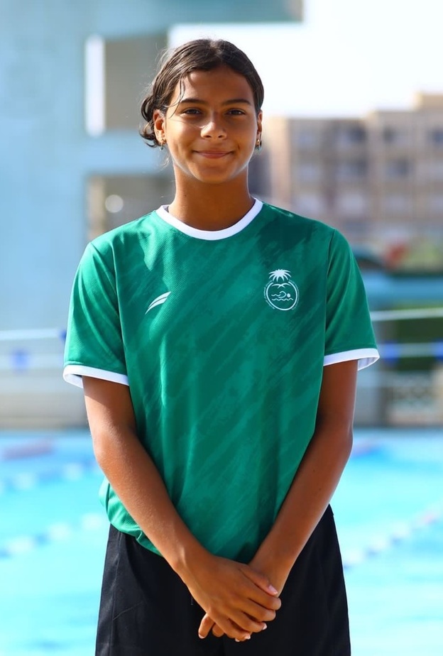 "مشاعل العايد" تنال المركز الأول في سباق 50م "فراشة" في البطولة العربية الأولى للألعاب المائية في القاهرة