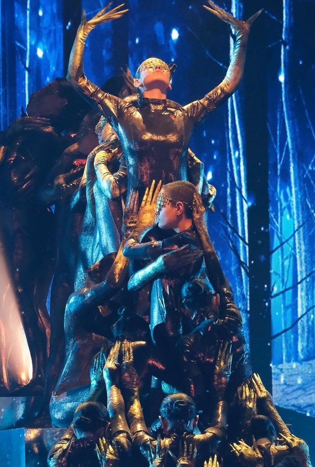 من عرض نصف النهائية في America's got talent