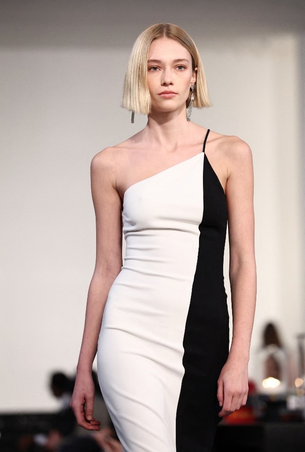 مواليد برج الميزان هم عباقرة في التصميم ورائدون في مجال الأزياء