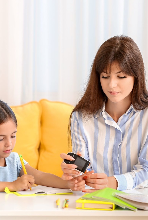 نصائح طبية لرعاية الطفل مريض السكري