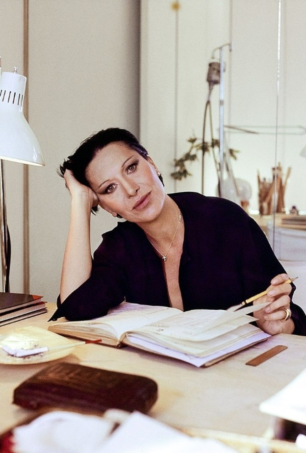 يرتبط اسم إلسا بيريتي بدار تيفاني