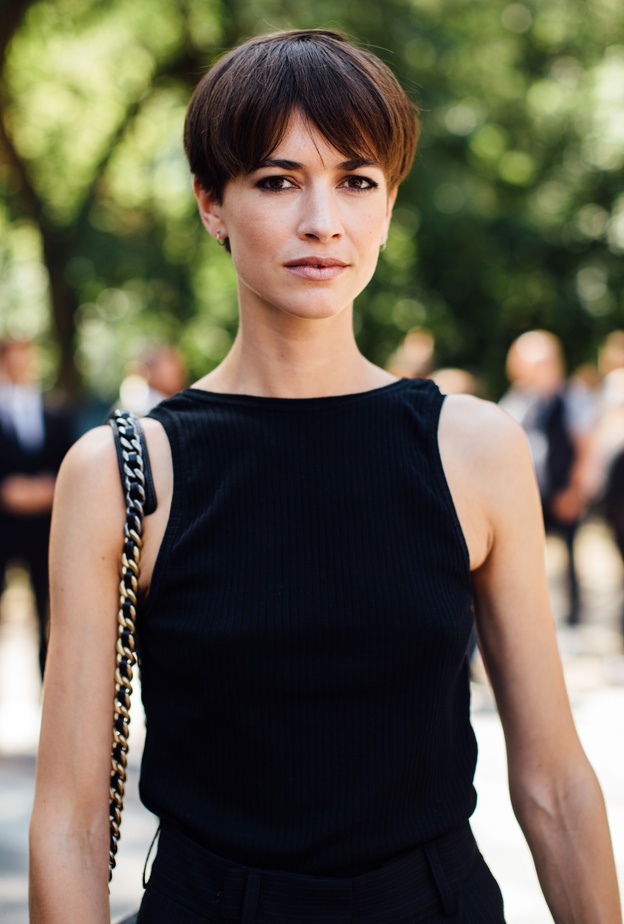 علاجات طبيعية للتخلص من خشونة الأكواع وجفافها