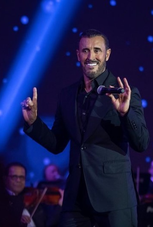 مواقف محرجة ومحطات مثيرة للجدل واجهت كاظم الساهر في مشواره الفني