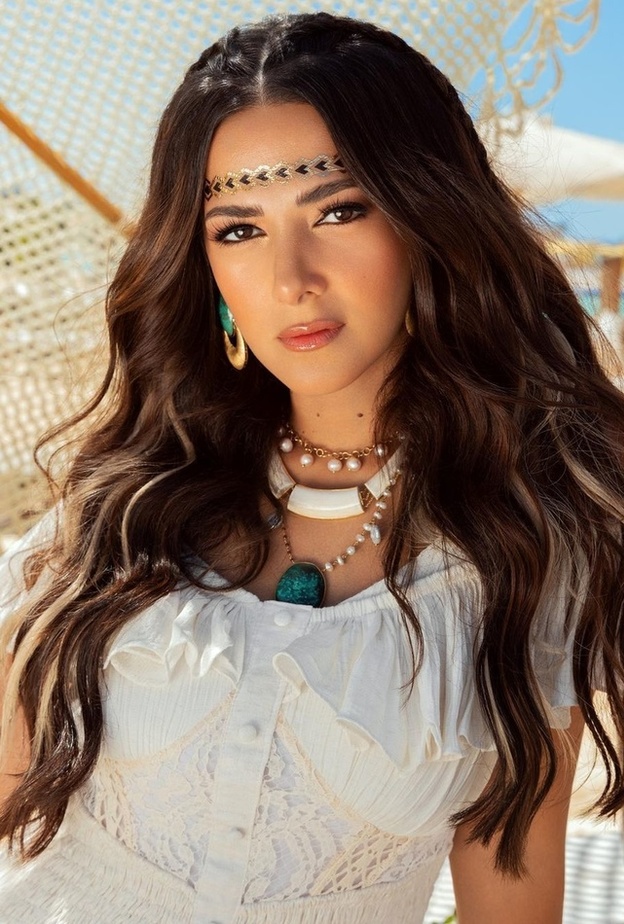 دنيا سمير غانم