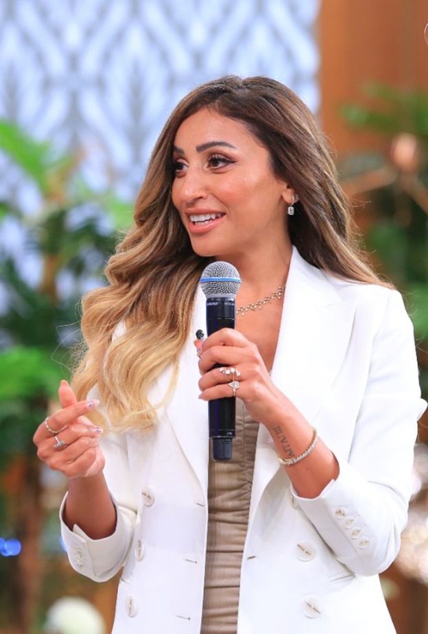 دينا الشربيني