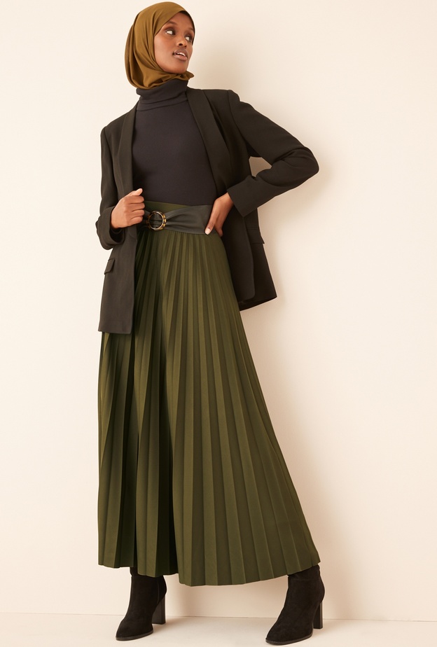 ماركة NEXT تطرح أول تشكيلة على الإطلاق للملابس اللائقة