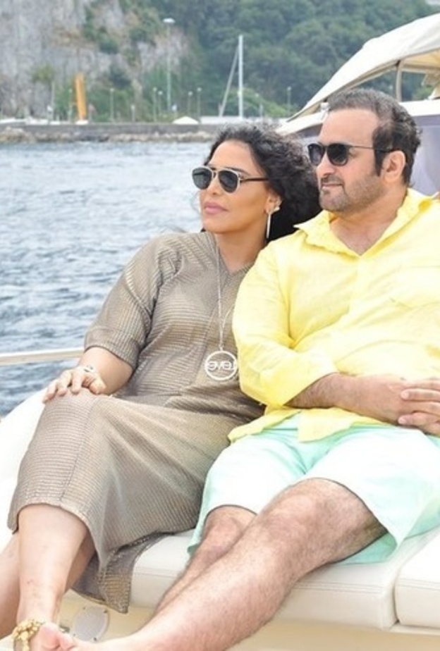 مبارك الهاجري وأحلام