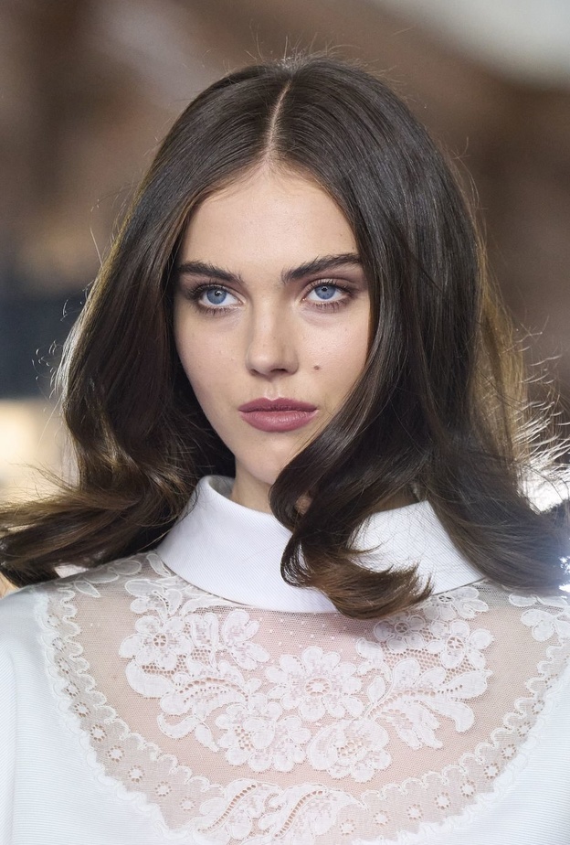 نصائح طبيعية للحصول على شعر صحي وناعم