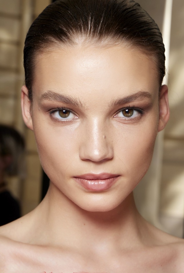 نصائح للحصول على بشرة فاتحة وخالية من الشوائب