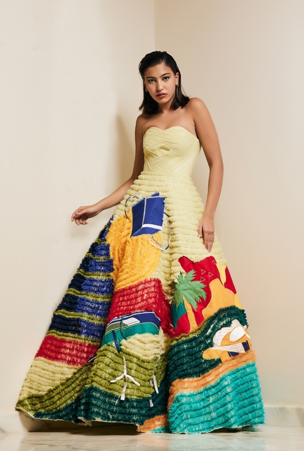 مصممة الأزياء ديما العسكر تصدر فستانًا خاصًا باليوم الوطني