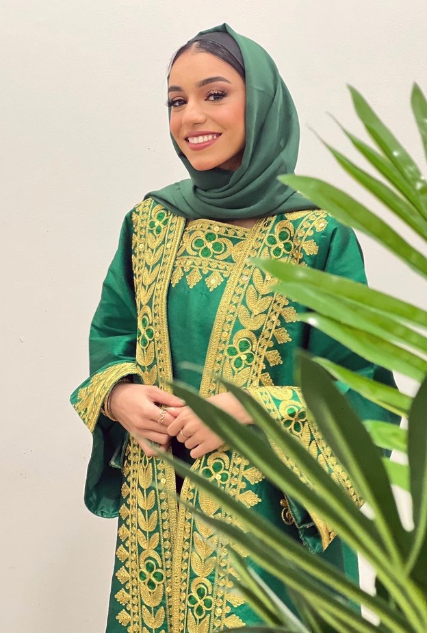 زينة عماد