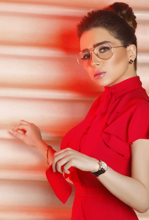 مي عز الدين