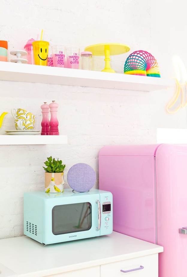 أجهزة المطبخ باللون الباستيل