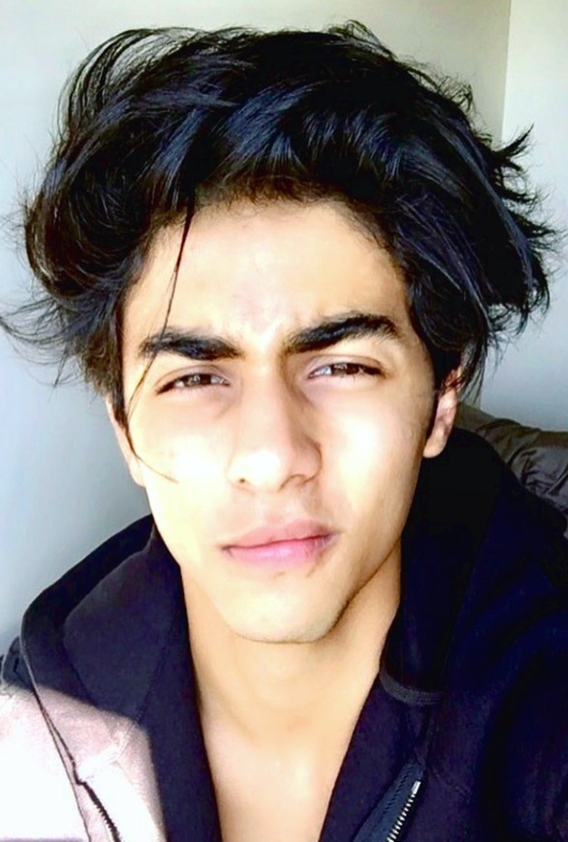 أريان خان يستعد لعمله الأول في بوليوود ككاتب سينمائي