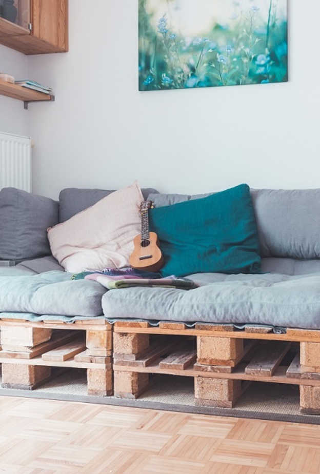 أريكة بوسائد ومخدات هابطة