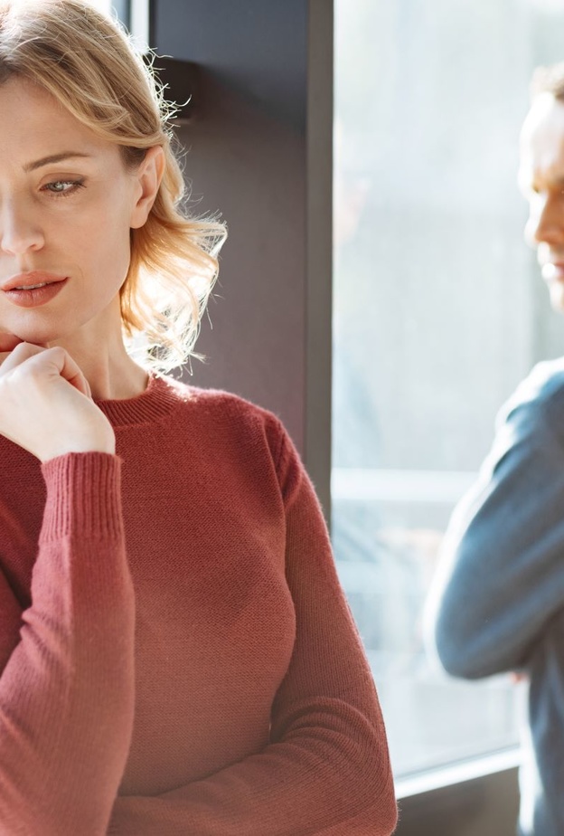 الفتور العاطفي بين الزوجين .. أسبابه وعلاماته وكيفية القضاء عليه