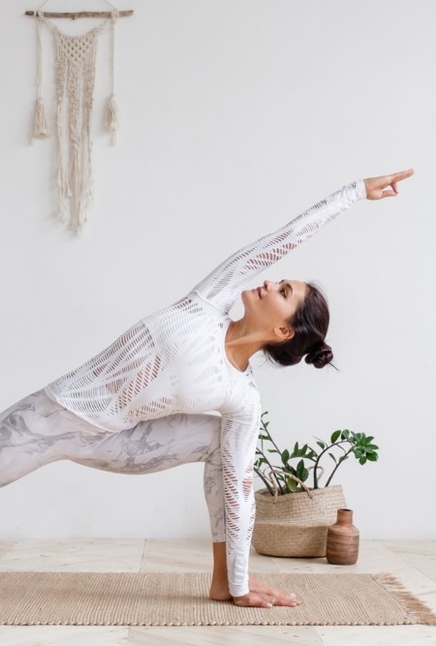 اهمية اليوغا للناجيات من سرطان الثدي