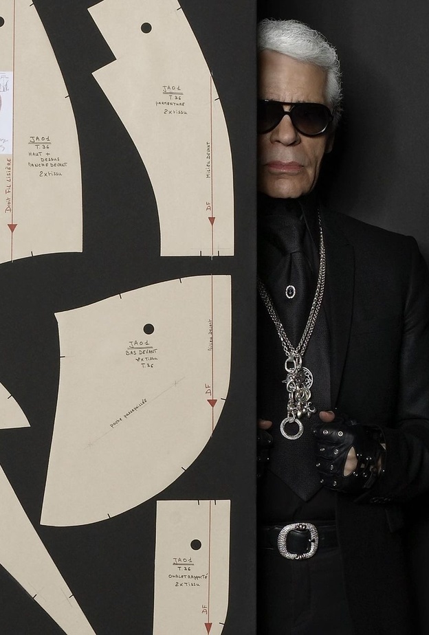 Met Gala 2023 تحتفل بالمصمم الراحل كارل لاغرفيلد