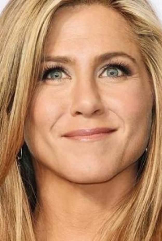 جنيفر أنيستون تشتري منزل أوبرا وينفري الريفي بسعر 14.8 مليون دولار