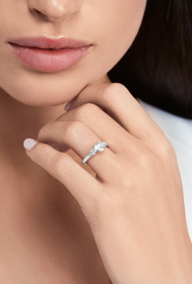 خاتم خظوبة Promise من هاري وينستون Harry Winston