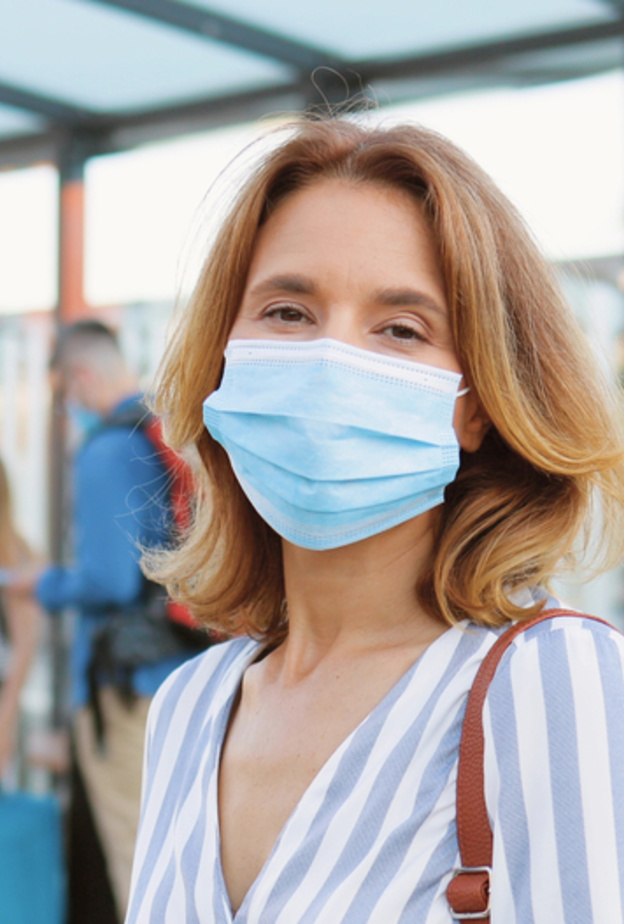 الصحة السعودية توصي بإرتداء الكمامات للوقاية من متحور كورونا XBB .. فما هو