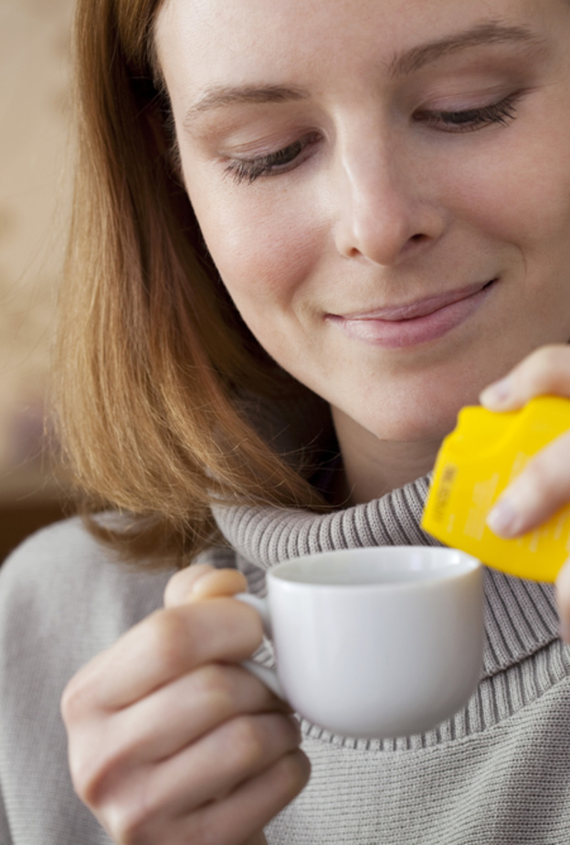 تعرفي على مخاطر المحليات الصناعية لتتجنبيها