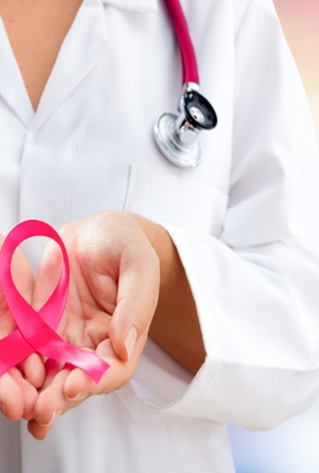 ضمن حلقة حوارية .. أطباء سعوديون يقدمون معلومات مهمة عن سرطان الثدي في السعودية