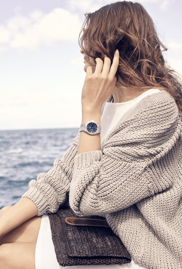 ساعة فضية فخمة من Vacheron Constantin