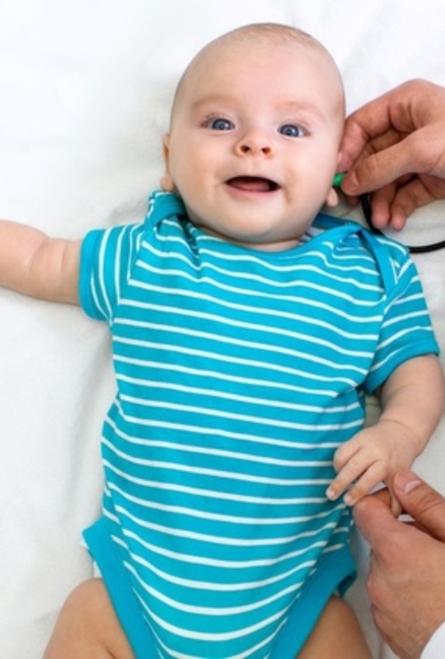 علامات ضعف السمع عند الأطفال الرضع