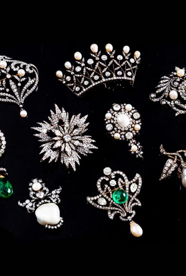 كنوز فندق لامبرت من المجوهرات التاريخية في مزاد سوذبيز