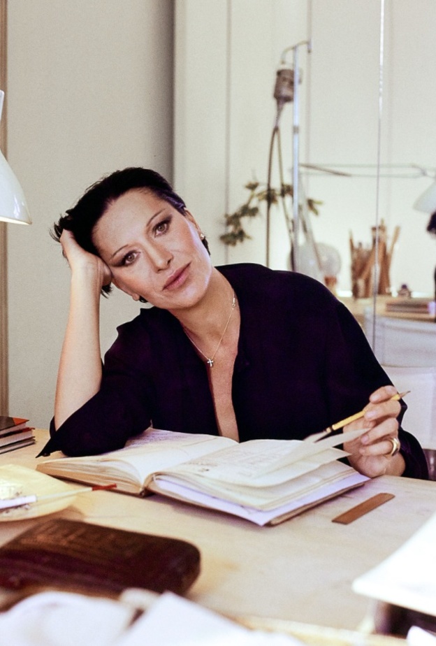 لم تبدأ بيريتي حياتها المهنية في عالم المجوهرات