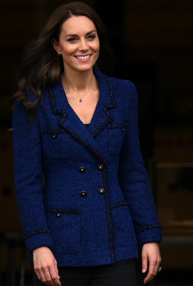 يعود تاريخ جاكيت شانيل التي تألقت بها إلى عام 1995