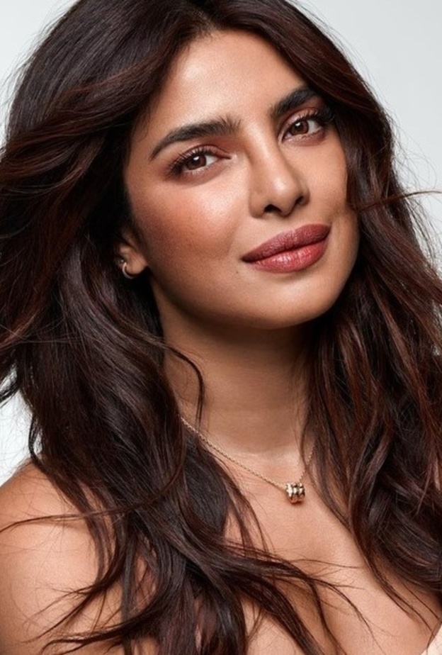 اهم اسرار العناية بشعر بريانكا شوبرا