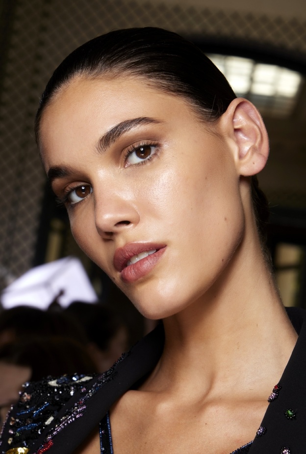 اهم علاجات تحارب ظهور   البقع مع بداية فصل الخريف