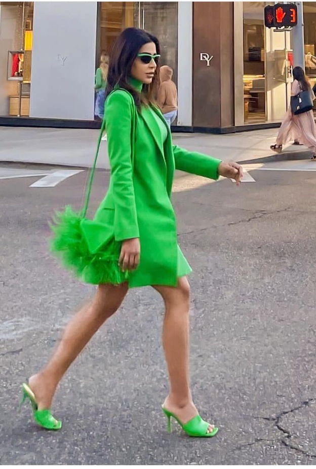 مهيرة عبد العزيز