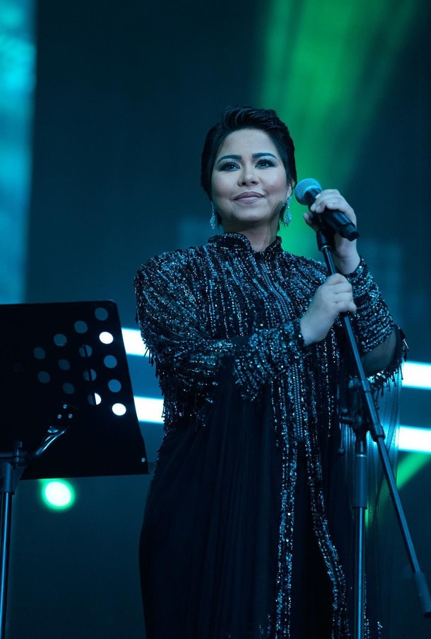 حملة دعم وتعاطف مع شيرين عبد الوهاب من النجوم بعد أزمتها الأخيرة وهذه رسائلهم لها