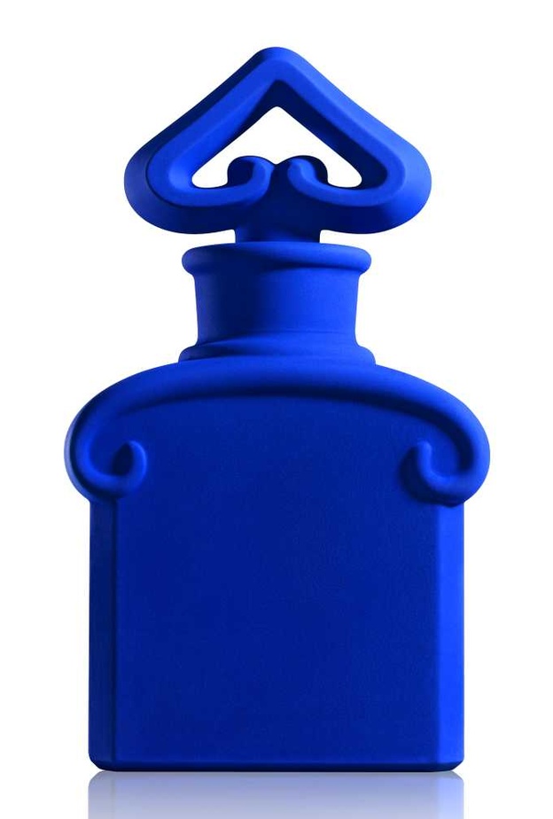 جيرلان تقدم عطر L’HEURE BLEUE YVES KLEIN EDITION للاحتفال بالذكرى السنوية الـ 110 لعطر لور بلو