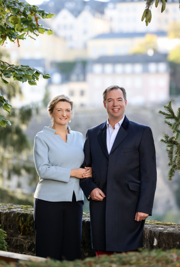 ولي عهد لوكسمبورغ وزوجته يحتفلان بالذكرى السنوية العاشرة لزواجهما