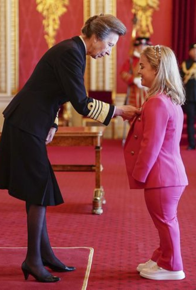 الأميرة آن تستضيف أول حفل في قصر باكنغهام