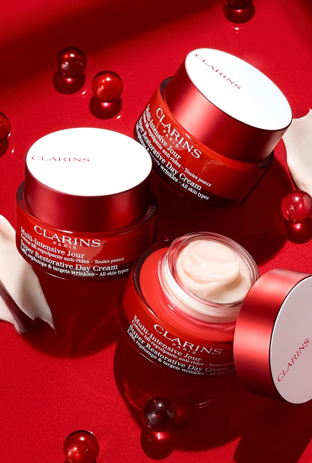 كلارنس تطلق مجموعة الكريمات الليلية والنهارية فائقة الفعالية في ترميم البشرة