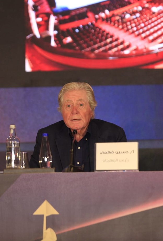 حسين فهمي في مؤتمر مهرجان القاهرة 