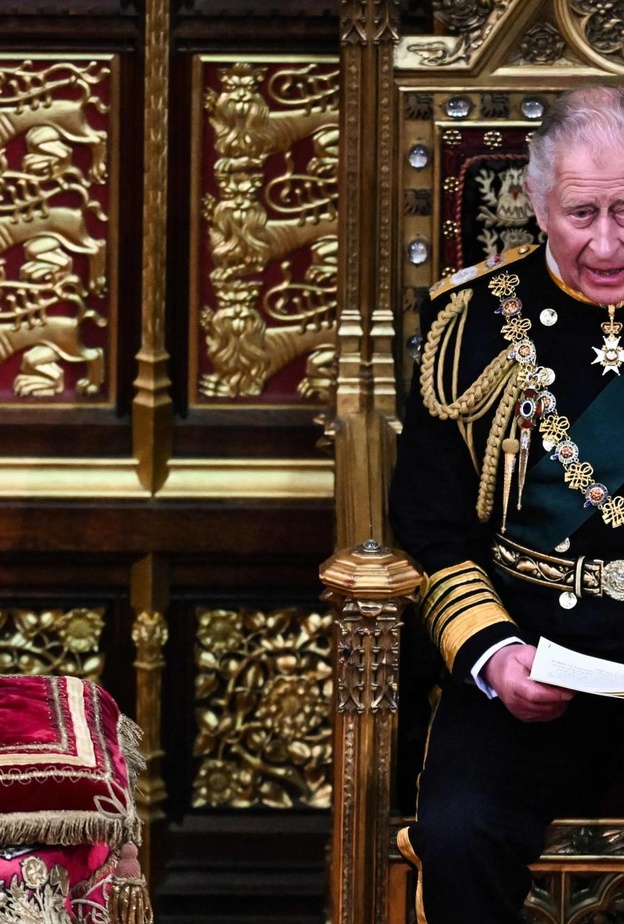 مجلس اللوردات البريطاني يناقش تعديلات قانون ولاية العرش البريطاني 